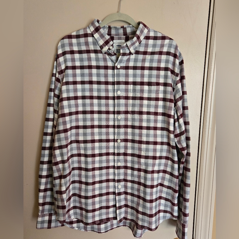 Men's Old Navy Button Down Shirt Size XL